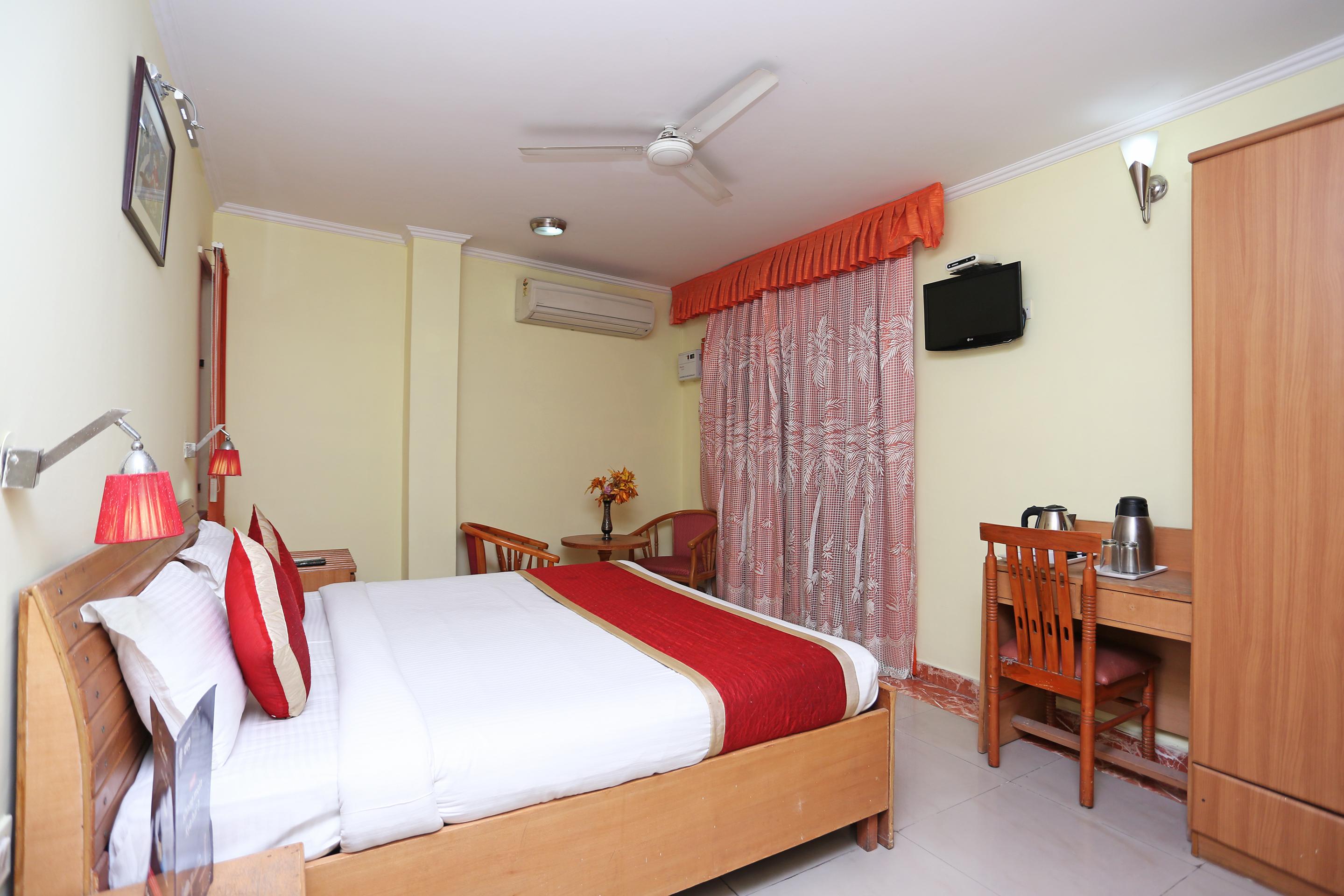 Sun Hotel Haridwār Exteriör bild