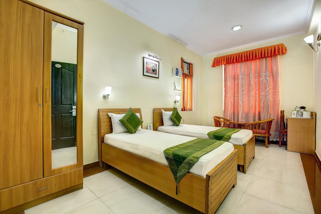 Sun Hotel Haridwār Exteriör bild