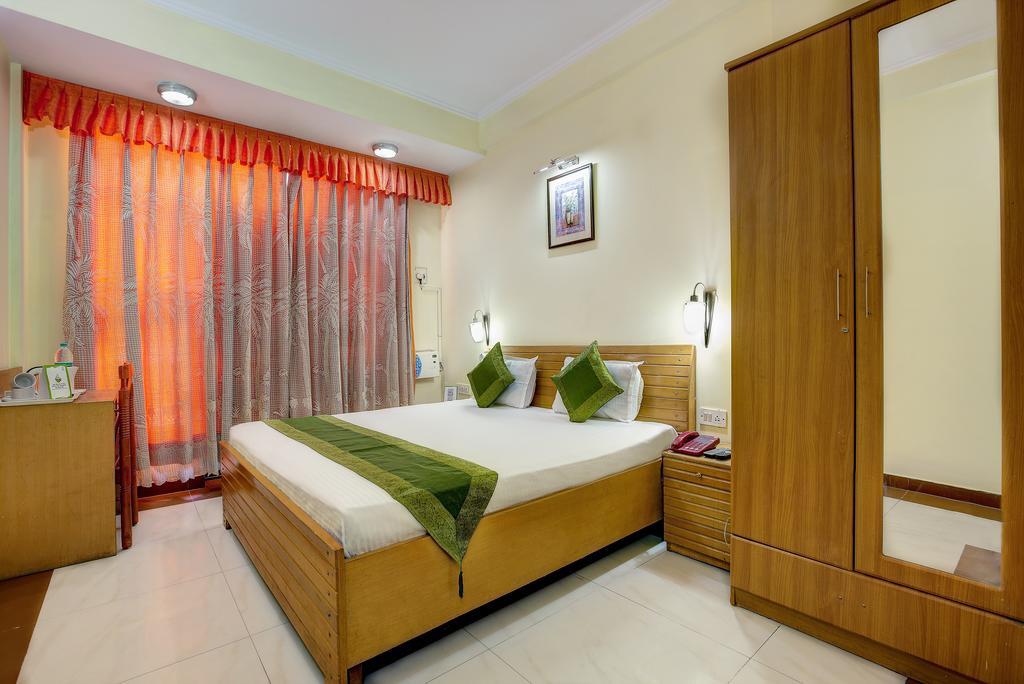 Sun Hotel Haridwār Exteriör bild