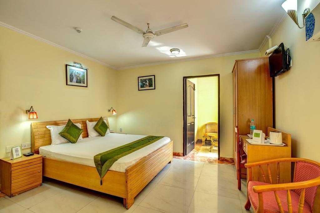 Sun Hotel Haridwār Exteriör bild